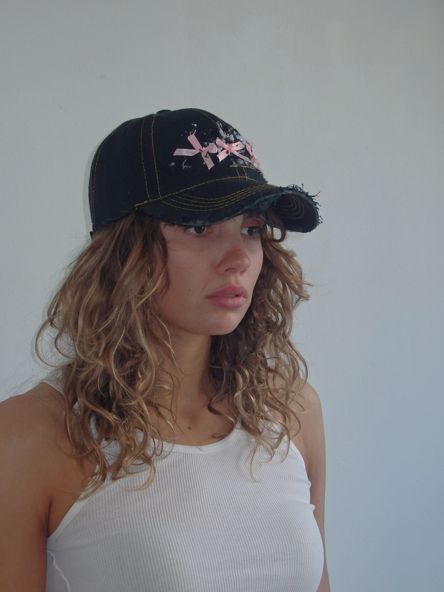 UPCYCLED CAP - BOW