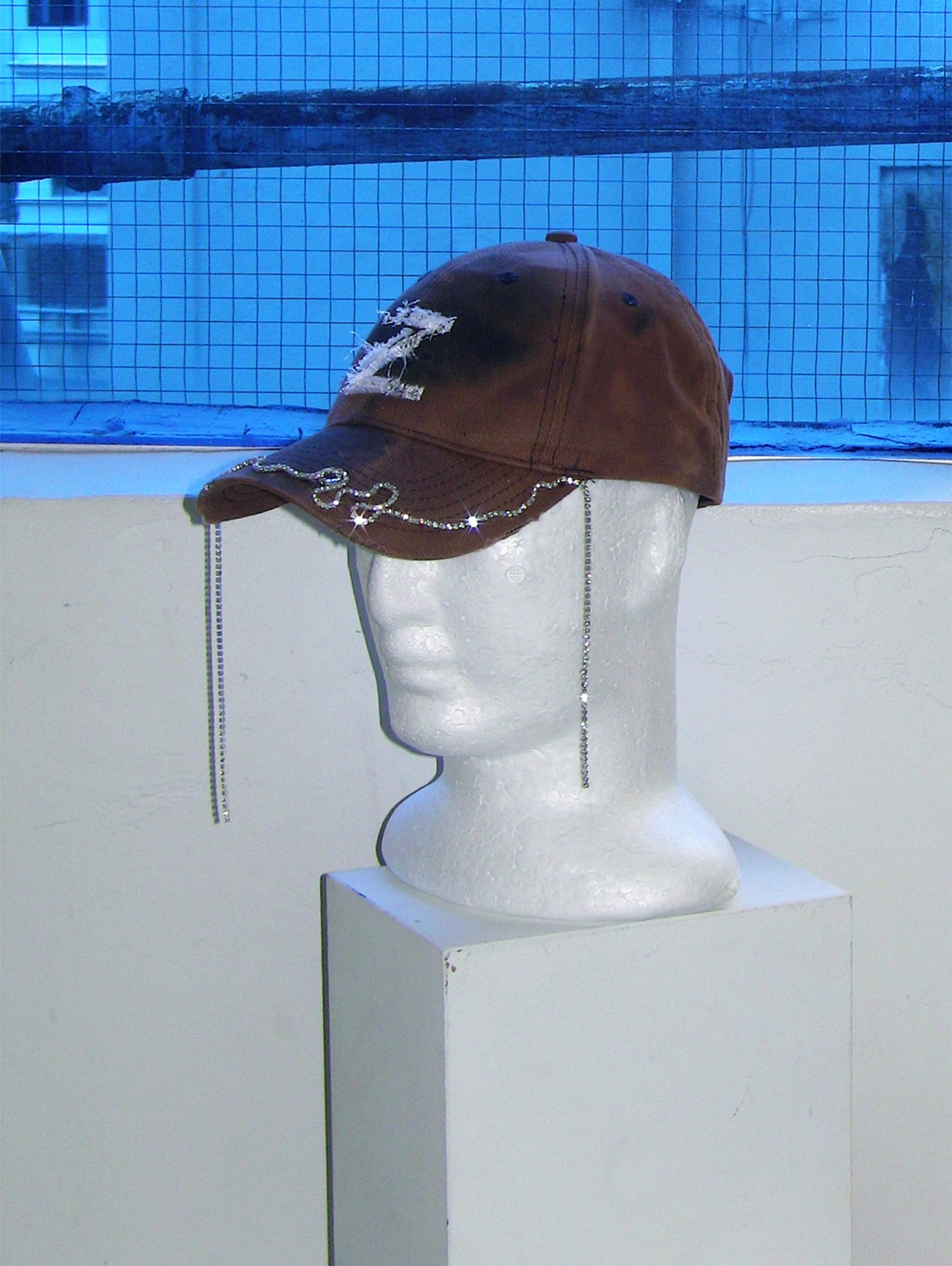 UPCYCLED CAP - CRYSTAL Z