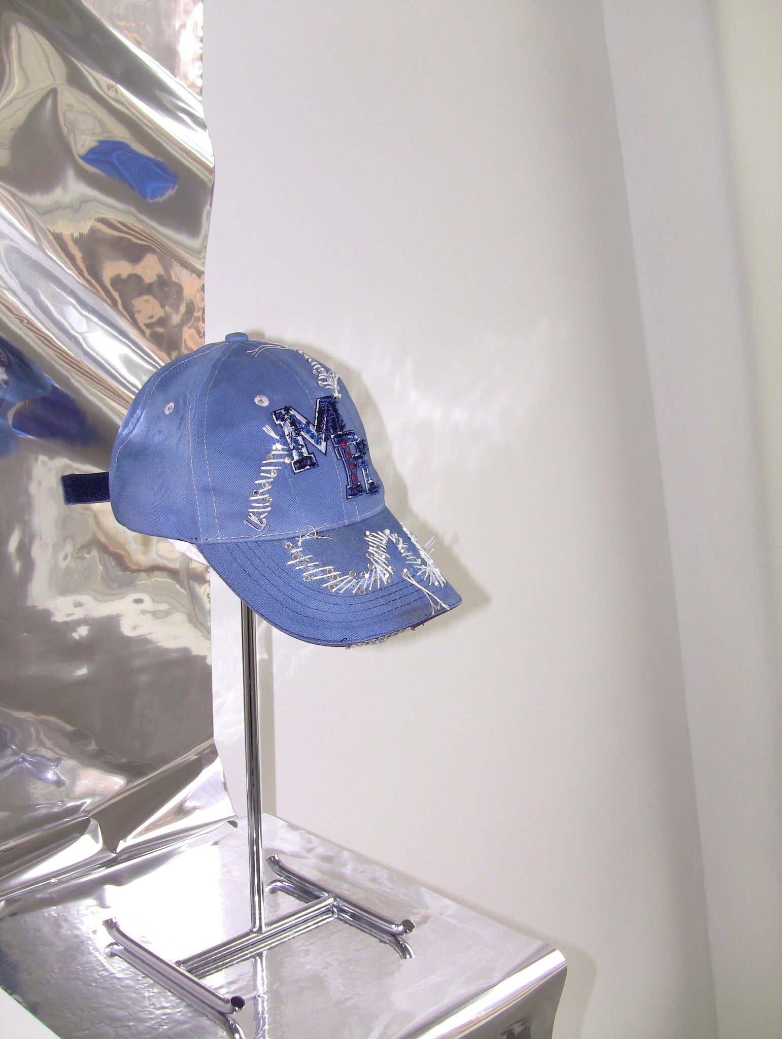 UPCYCLED CAP - MR